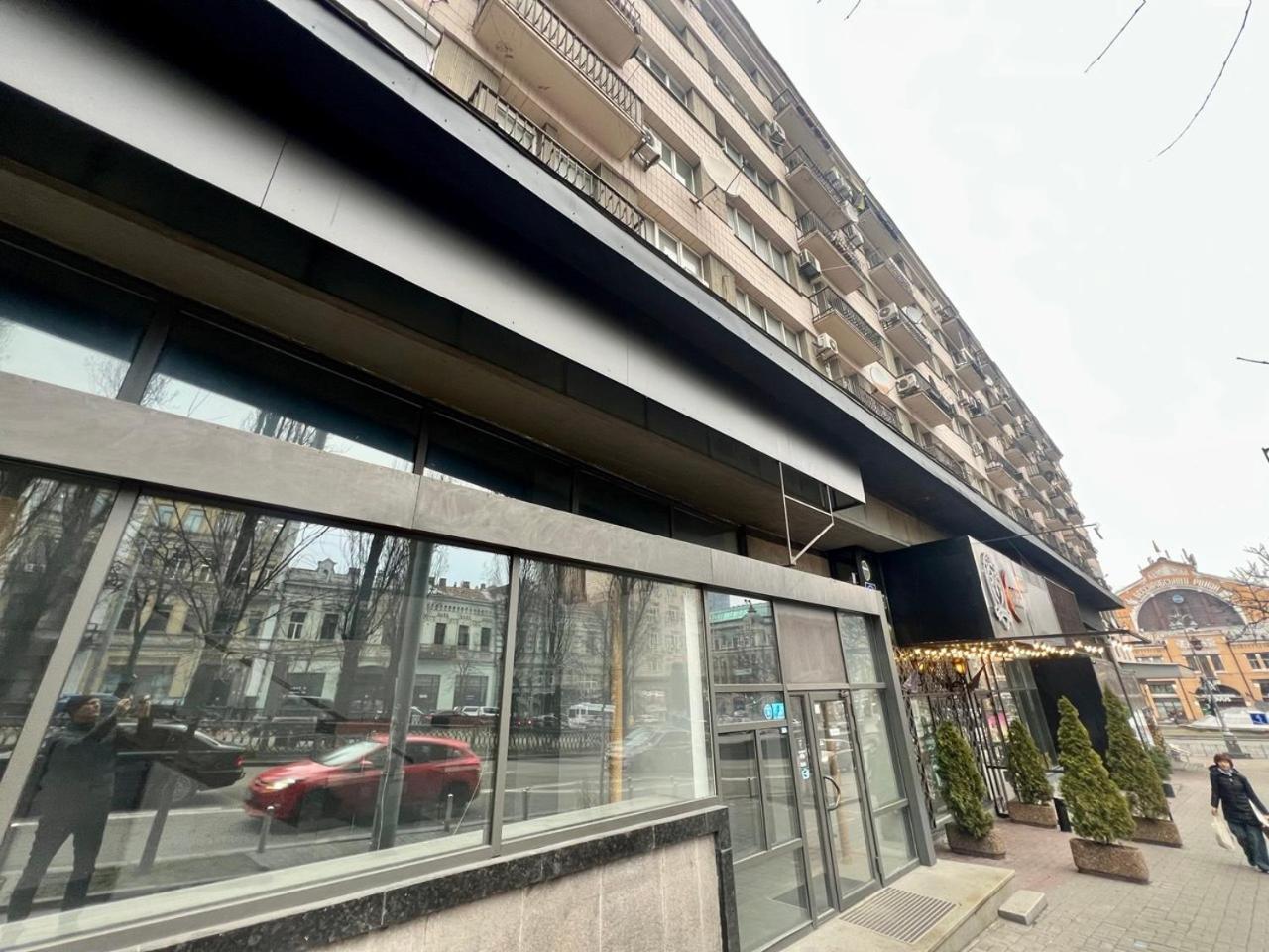 Apartments Near Arena City Kiev Eksteriør billede